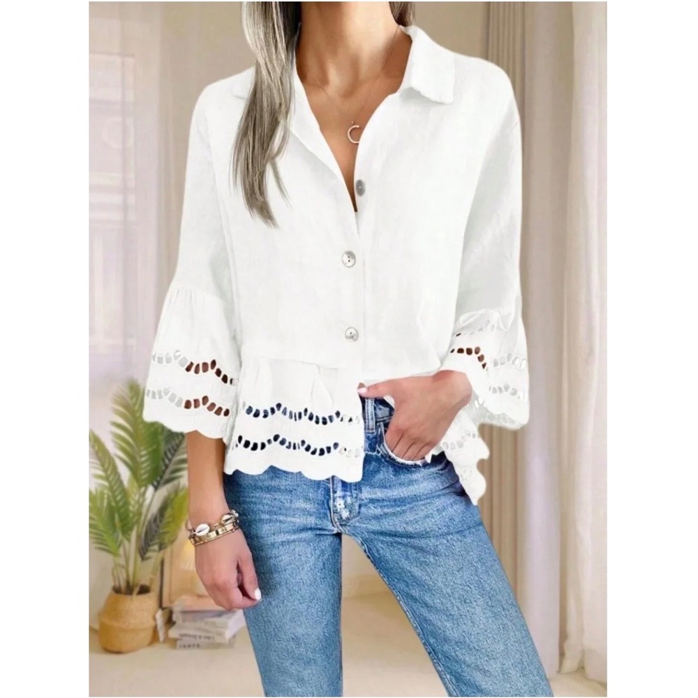 White Eyelet Lace Ruffle Hem Blouse 3/4 Sleeve Button Up Top Sz Medium - Picture 2 of 9